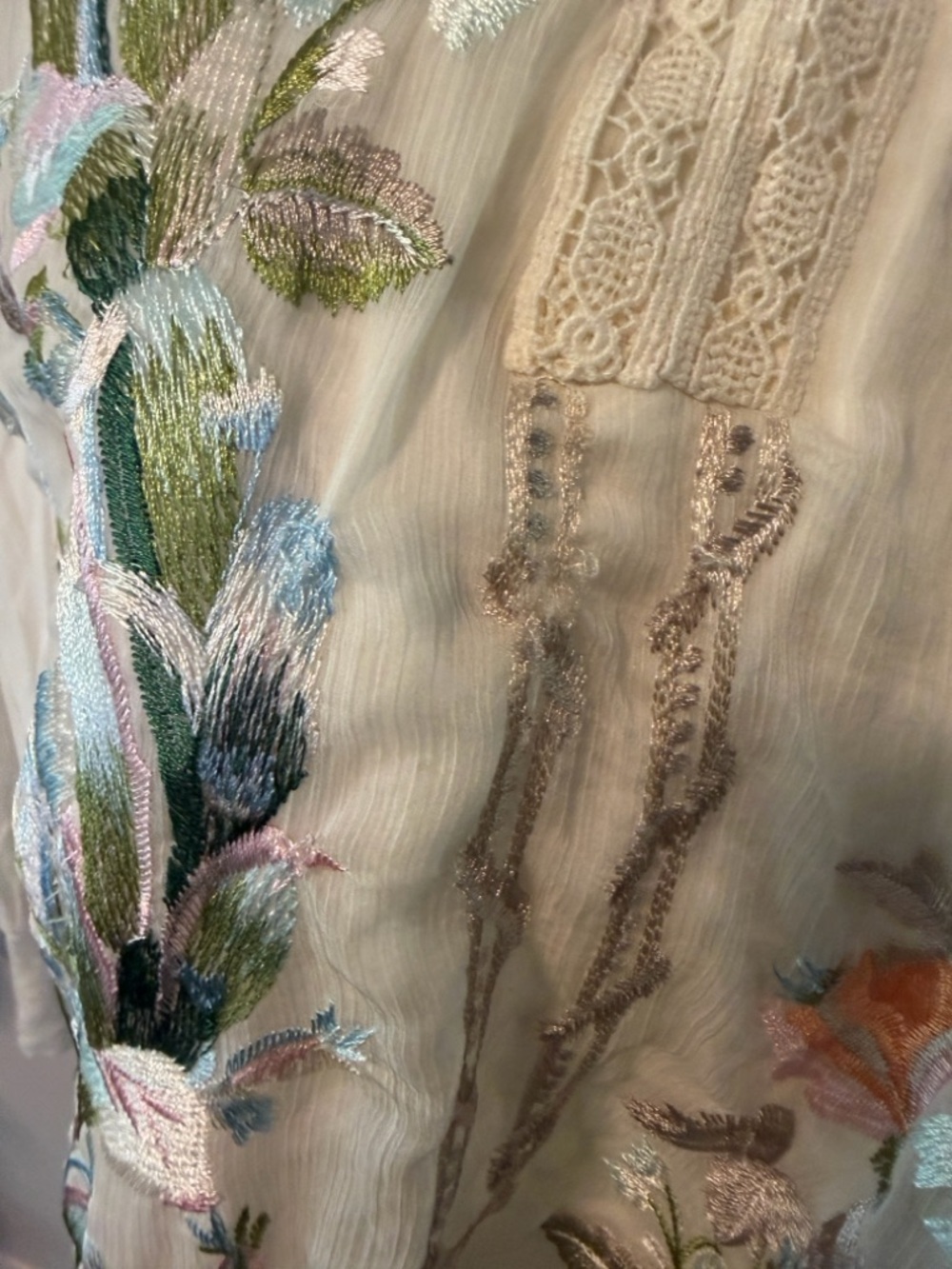 Embroidered Floral Cream Blouse - Elegant Women's Top - Picture 7 of 10